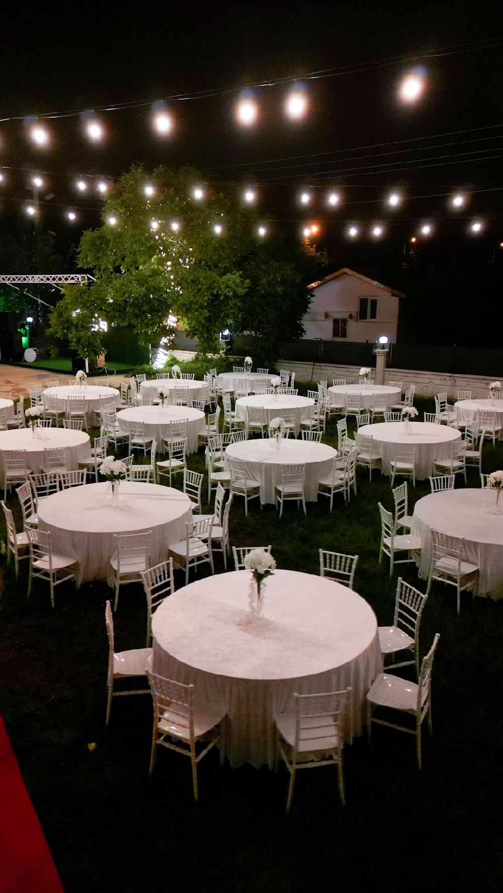 Dream Garden Kır Düğün Salonu Bucak'ta hizmete açıldı