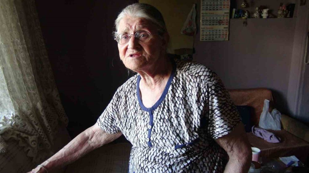 78 yaşındaki kadın evine giren hırsızlara seslendi