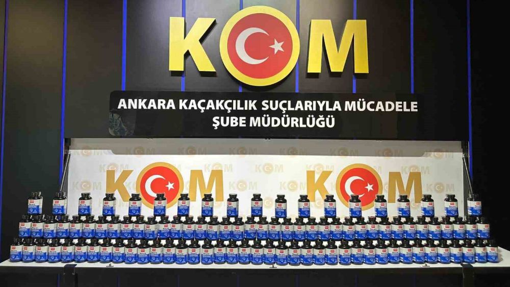 Ankara'da kaçak ilaçlar yakalandı.