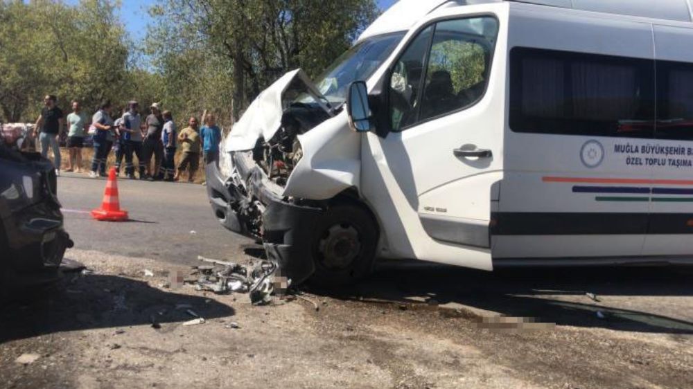 Datça'da feci kaza : 8 yaralı