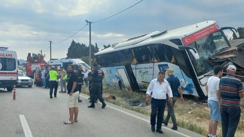 Gelibolu’da feci tur otobüsü kazası