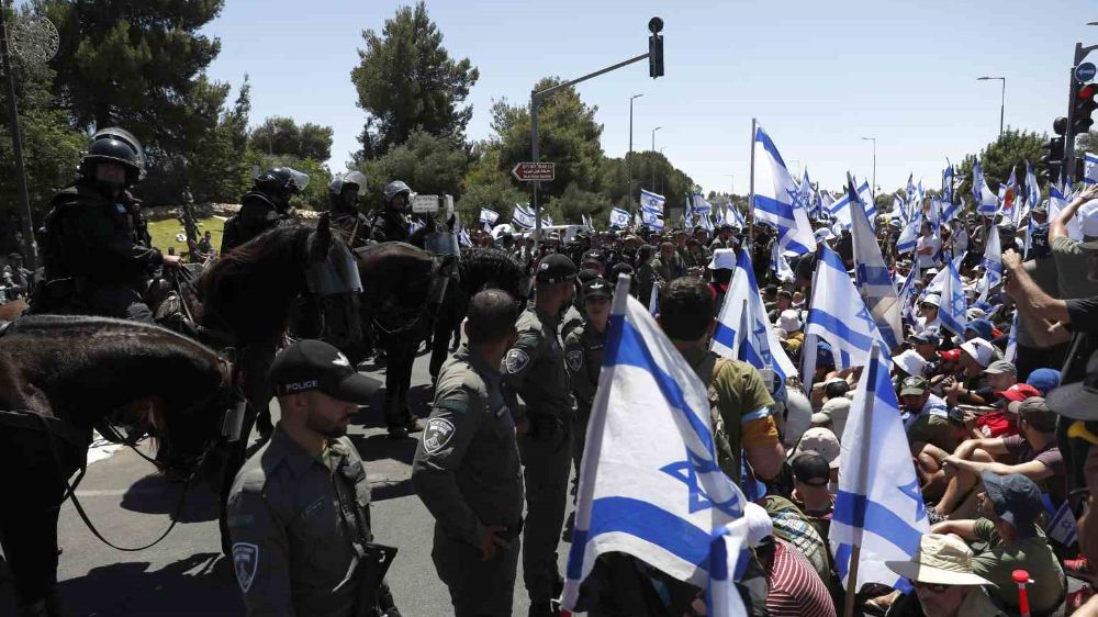 İsrail'liler bu gün yine protest için Sokağa indi