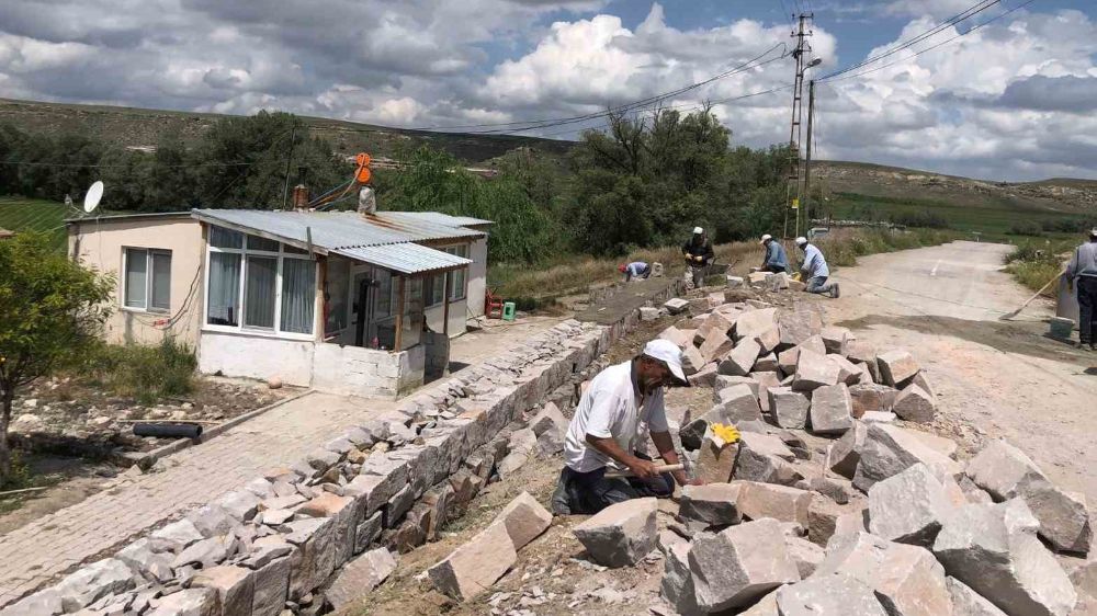 Kayseri 'de Bakım ve Onarım Çalışmaları Devam Ediyor 