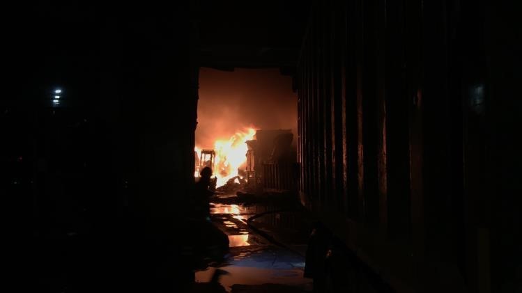 Kocaeli’de Atık fabrikası yangını