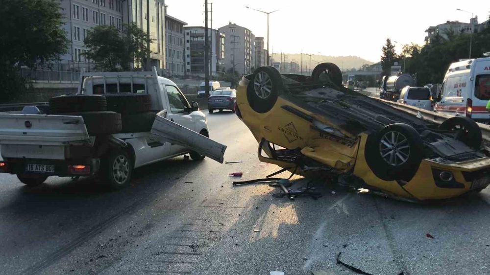 Kocaeli'de trafik kazası 