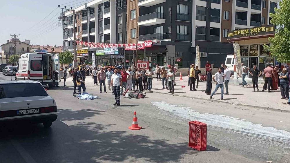 Konya'da kamyonla motosiklet çarpıştı
