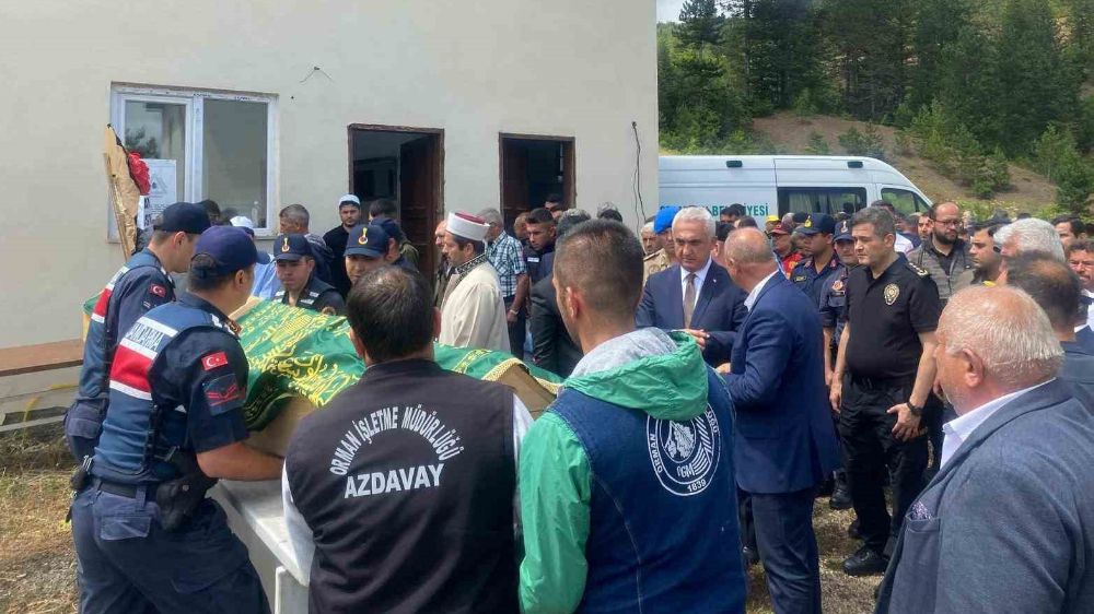 Oğlunun ölüm haberini alan baba hayatını kaybetti