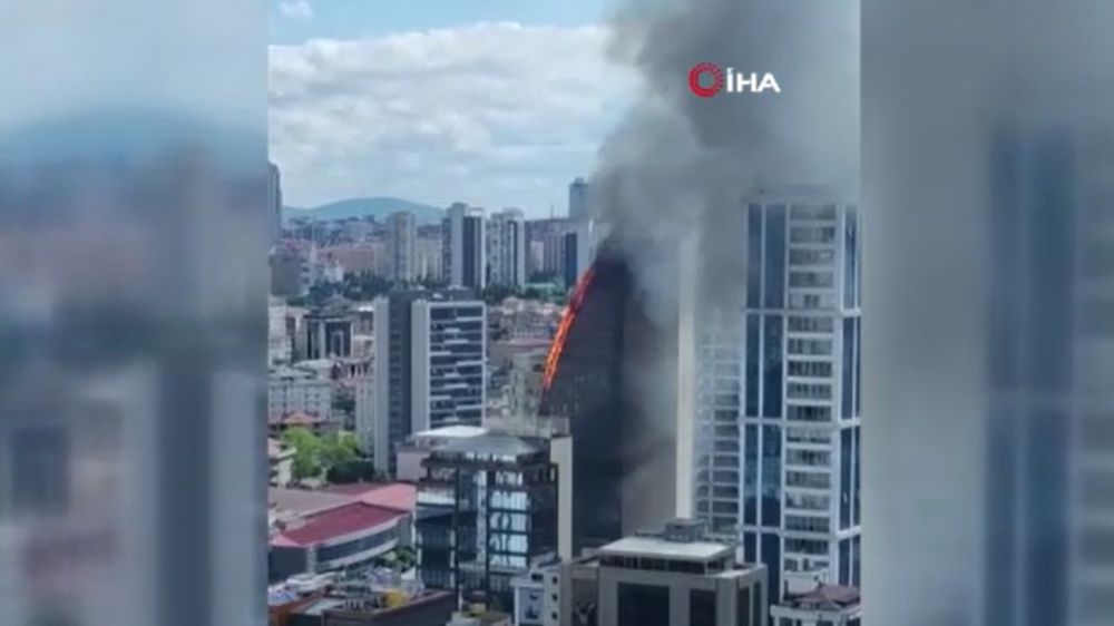 Son Dakika ! Ataşehir’de 17 katlı bir binada yangın çıktı 