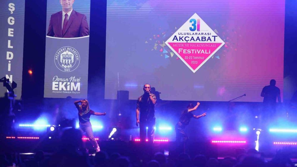 Trabzon'da Akçaabat Müzik ve Halk Oyunları Festivali heyecanı