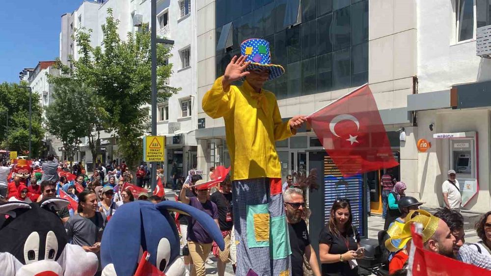 Uşak'taki Festivalden Renkli Görüntüler 