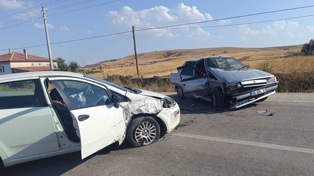 Afyonkarahisar'da Trafik Kazası