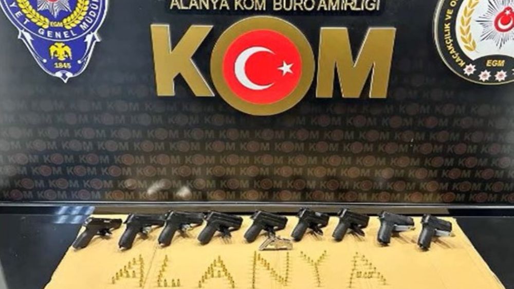 Alanya 'da Silah Kaçakçılığı Yapan Şahıs Tutuklandı 