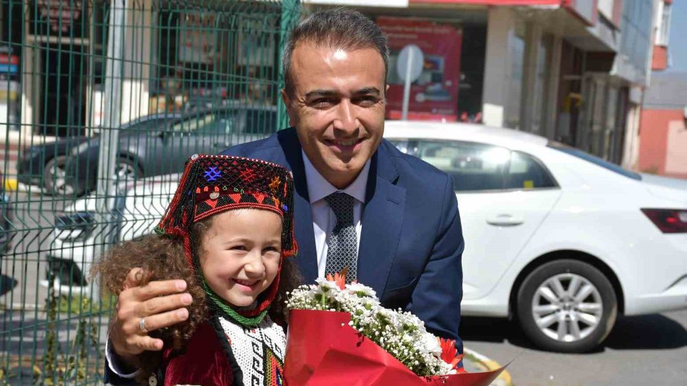 Ardahan Valisi Hayrettin Çiçek Yeni  Görev  Yerine Başladı