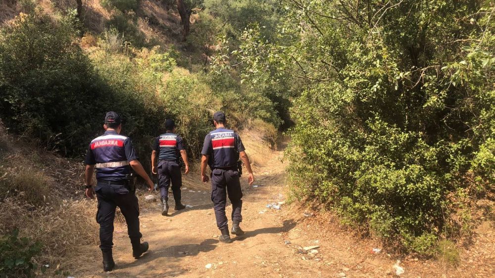 Aydın'da yasaklı bölgede mangal sefası yapanlara ceza yağdı 