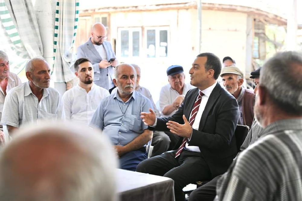 Burdur Valisi Türker Öksüz, Askeriye Köyü'nde Halkla Buluştu