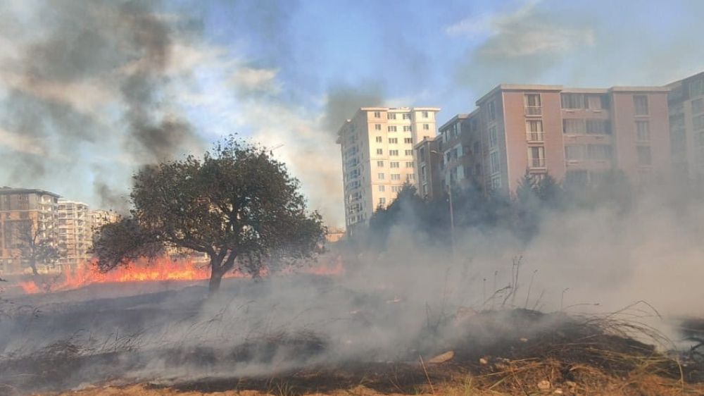 Çorlu 'da mahalle arasında korkutan yangın