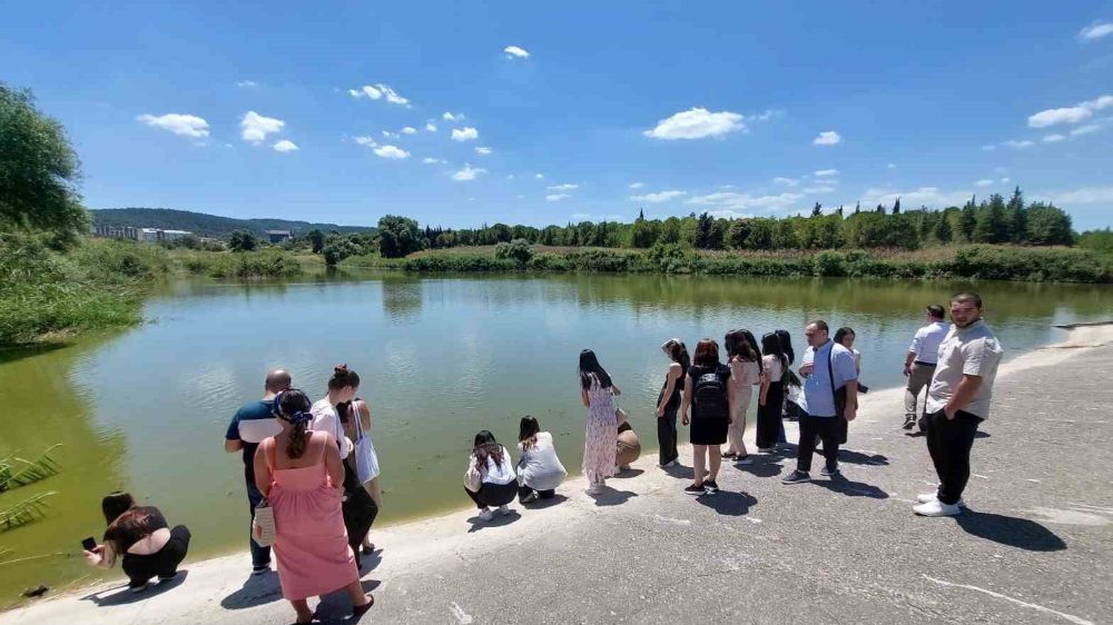 Gürcü Öğrenciler BAÜN Botanik Bahçesine Bayıldılar 