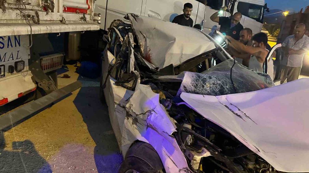 Hatay'da Trafik Kazası 2 Ölü 2 Yaralı