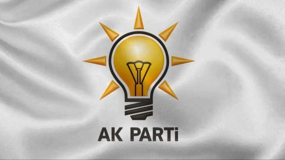 İzmir Ak Parti de Yerel Seçim öncesi 14 ilçe Başkanı istifa etti 