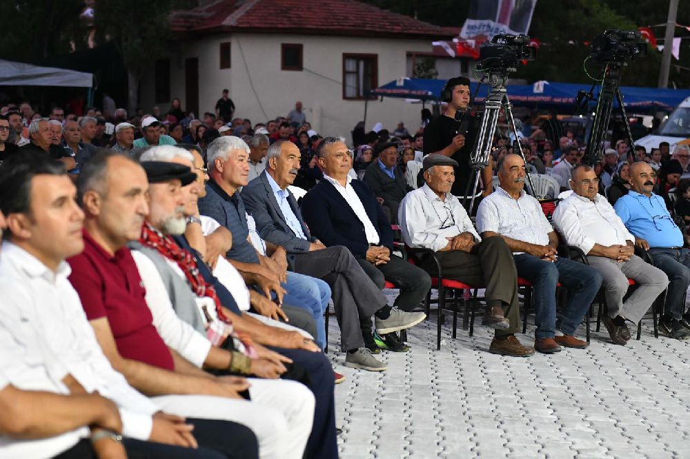 Korkuteli Osmankalfalar  Şehzade Korkut Şenliklerine Büyük Katılım 