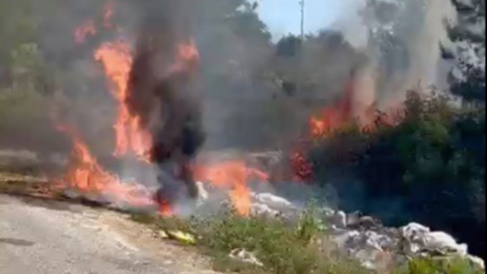 Manavgat'ta Çöp Dökülen Arazide Yangın Çıktı 