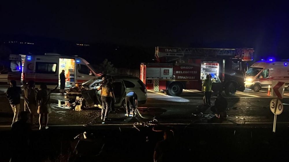 Nevşehir’de  Feci kaza cip ile otomobil çarpıştı: 4 ölü, 2 yaralı