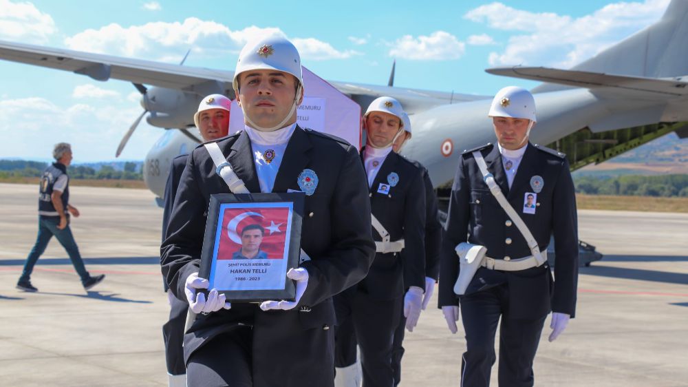 Şehit polisin naaşı memleketi Tokat'ta  ulaştı