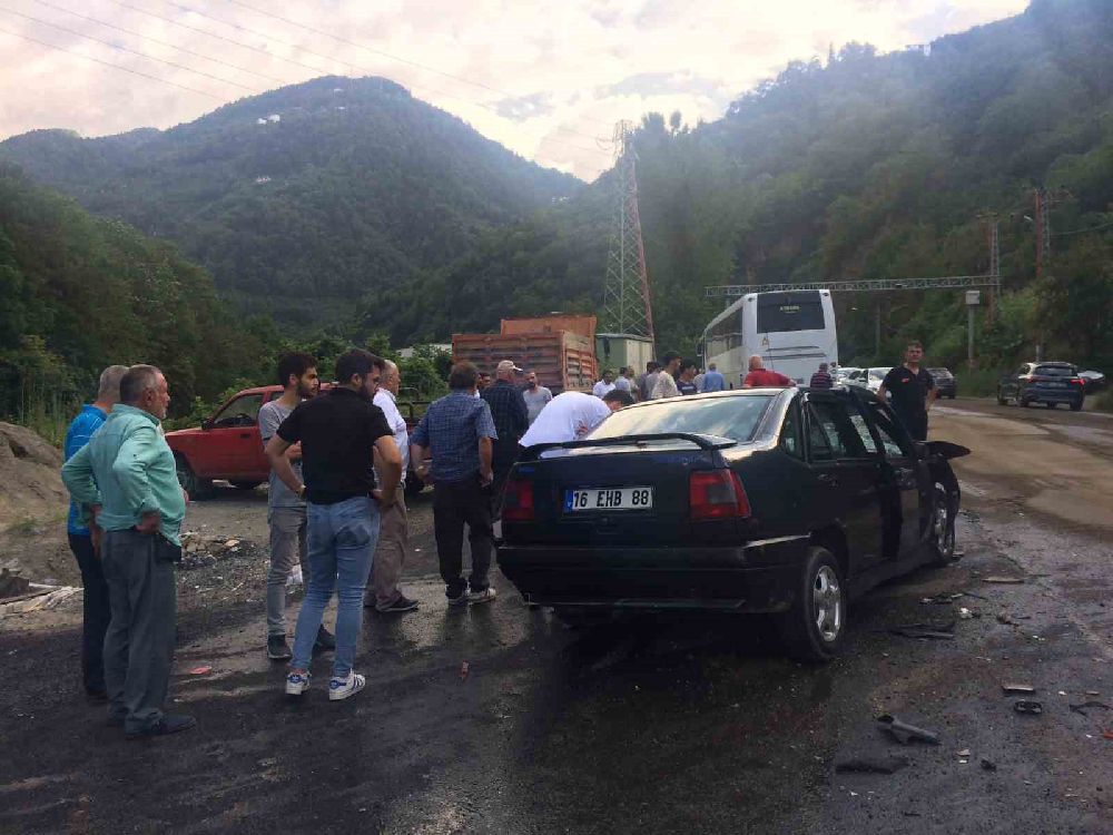 Trabzon'da kaza: 3 yaralı 