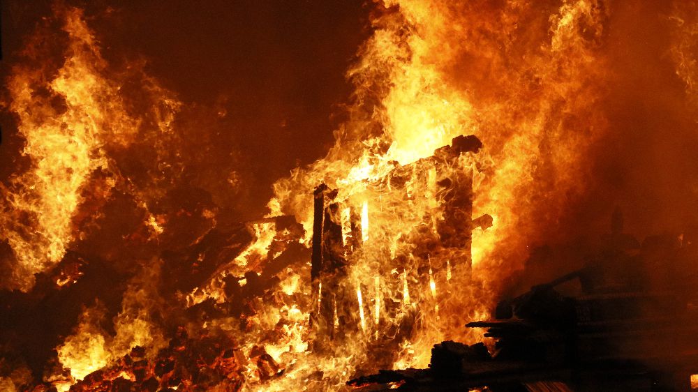 Adana'da Palet Deposunda Yangın Çıktı 