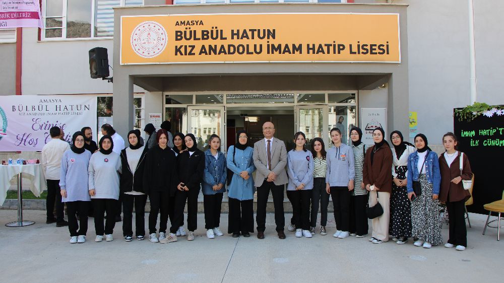 Amasya Bülbül Hatun Kız Anadolu İmam Hatip Lisesi’nde büyük YKS başarısı