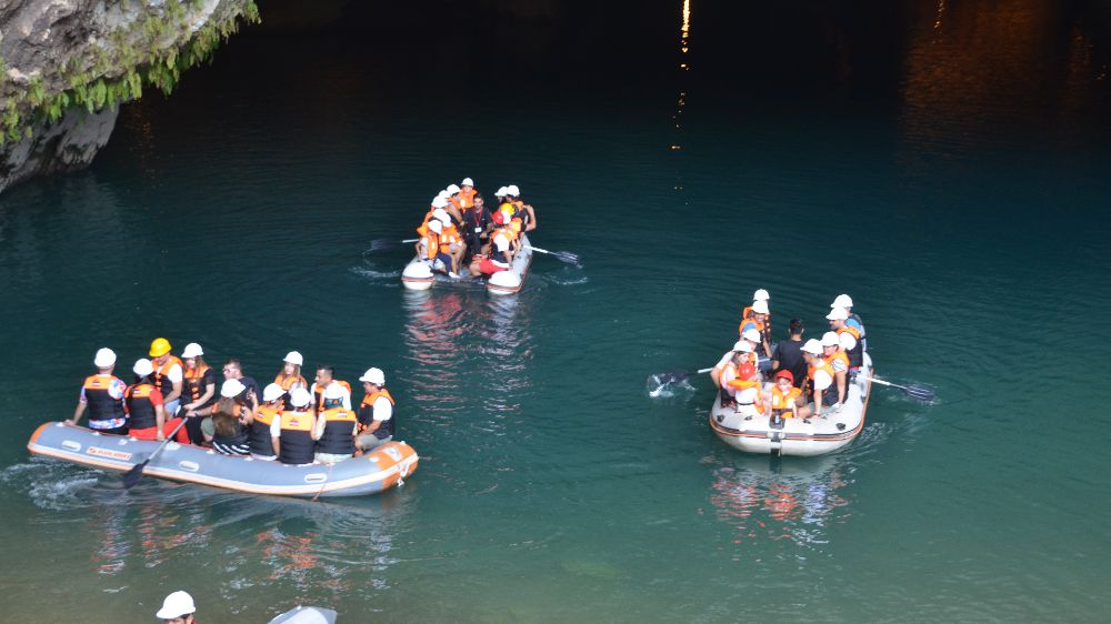 Antalya'da Altınbeşik Mağarasına  8 ay içinde 100 bin turistten ziyaret 