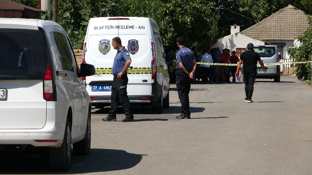 Antalya'da kadın cinayeti! 2 çocuk annesi eşini böyle öldürdü | Antalya haber