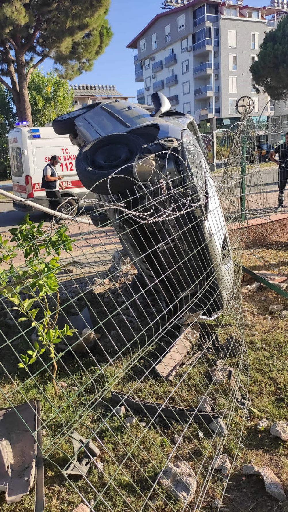 Antalya'da kaza: Sürücü kayıp