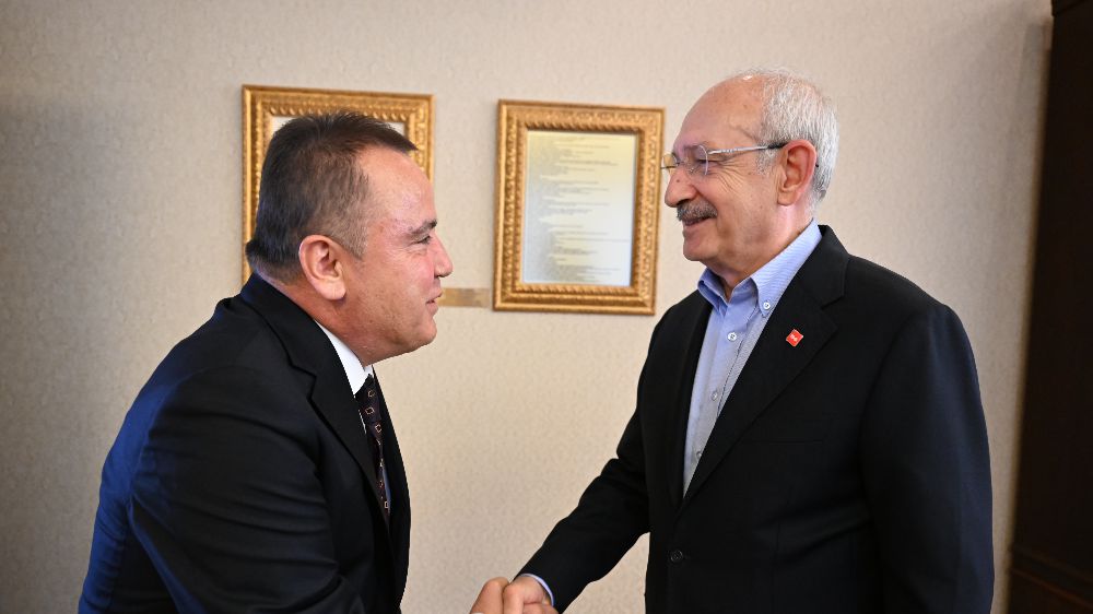 Başkan Böcek CHP Genel Başkanı Kılıçdaroğlu’nu ziyaret etti 