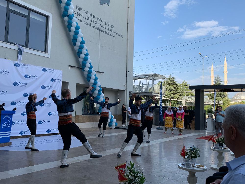 Bucak'ta eğitime yeni bir soluk: Gökyüzü Özel Bucak Koleji