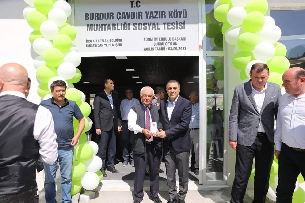 Burdur Valisi Türker Öksüz, Yazır Köyü'nde hayırsever tesisi açtı