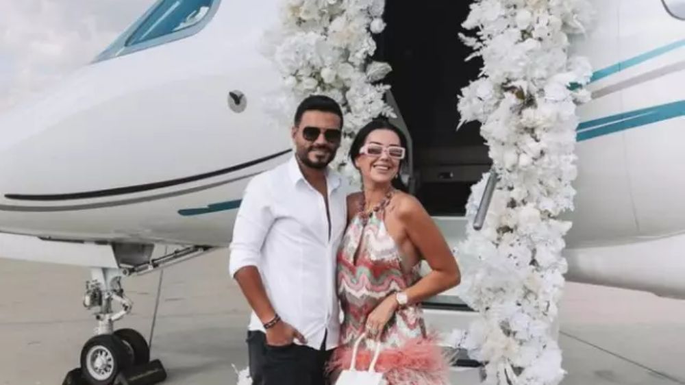 Dilan Polat'ın evlilik yıl dönümü uçak sürprizi, sosyal medyayı ikiye böldü