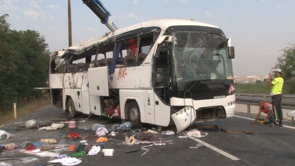Düğün Dönüşü Kaza yapan Otobüste ölenlerin Kimlikleri belli oldu
