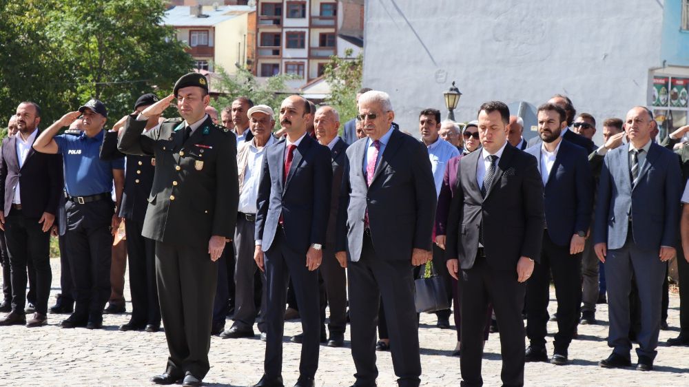 Erzurum Oltu'da 9 Eylül Gaziler Günü etkinliklerle kutlandı