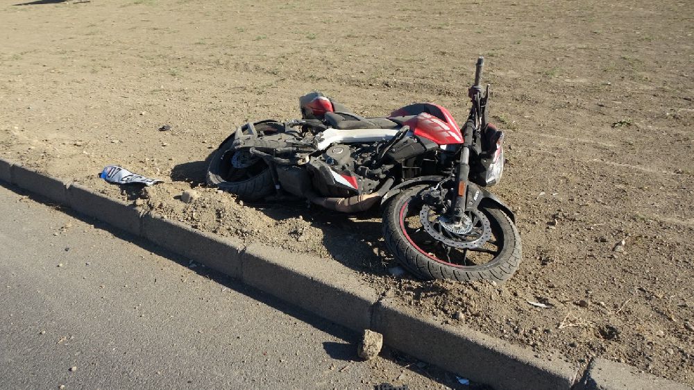 Manavgat'ta motosiklet kazası: Sürücü ağır yaralandı