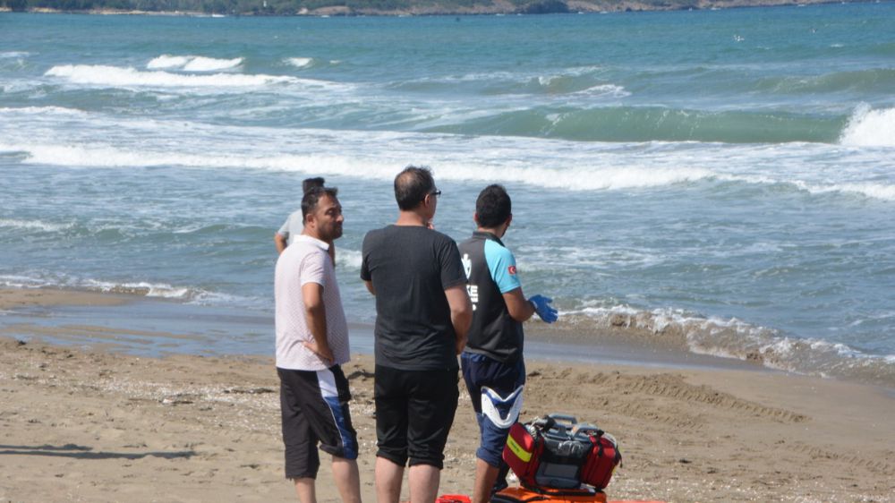  Sinop’ta 16 yaşındaki çocuk denizde kayboldu