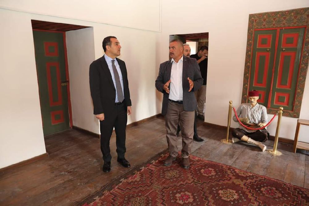 Vali Öksüz, Burdur'un tarihi ve kültürel değerlerini inceledi