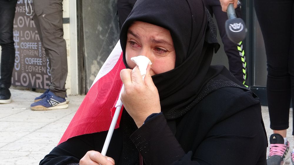 Van'da Evlat nöbetindeki anne Nazlı Sancar: “Kanımın son damlasına kadar HDP’nin kapısından ayrılmayacağım”