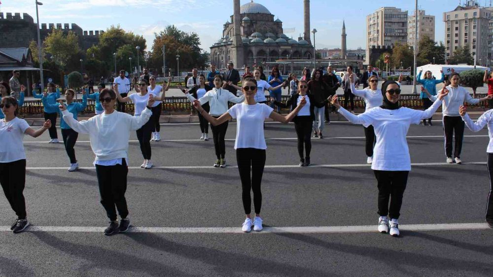 29 Ekim için provalar başladı