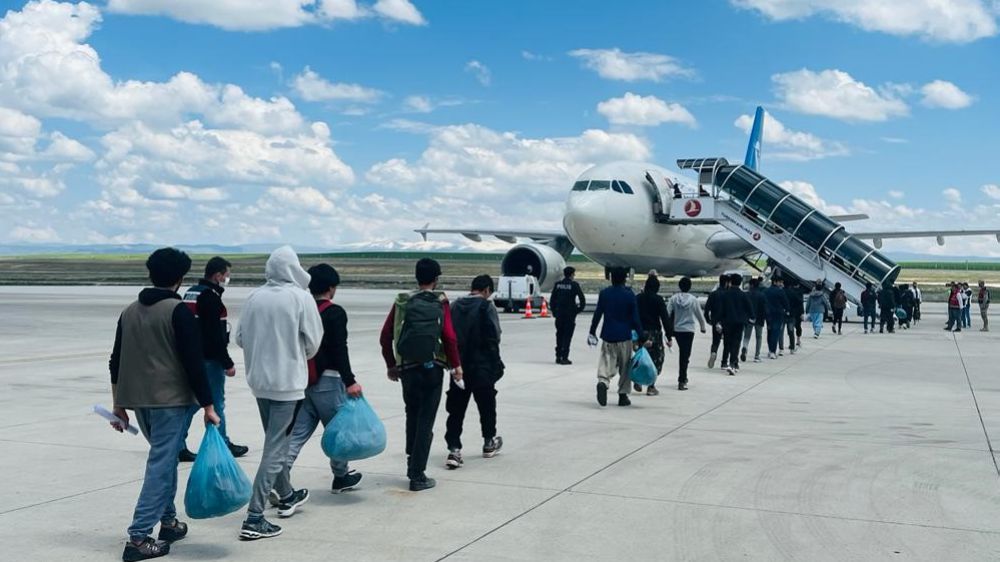 Ağrı’da göçmen kaçakçılığına baskın