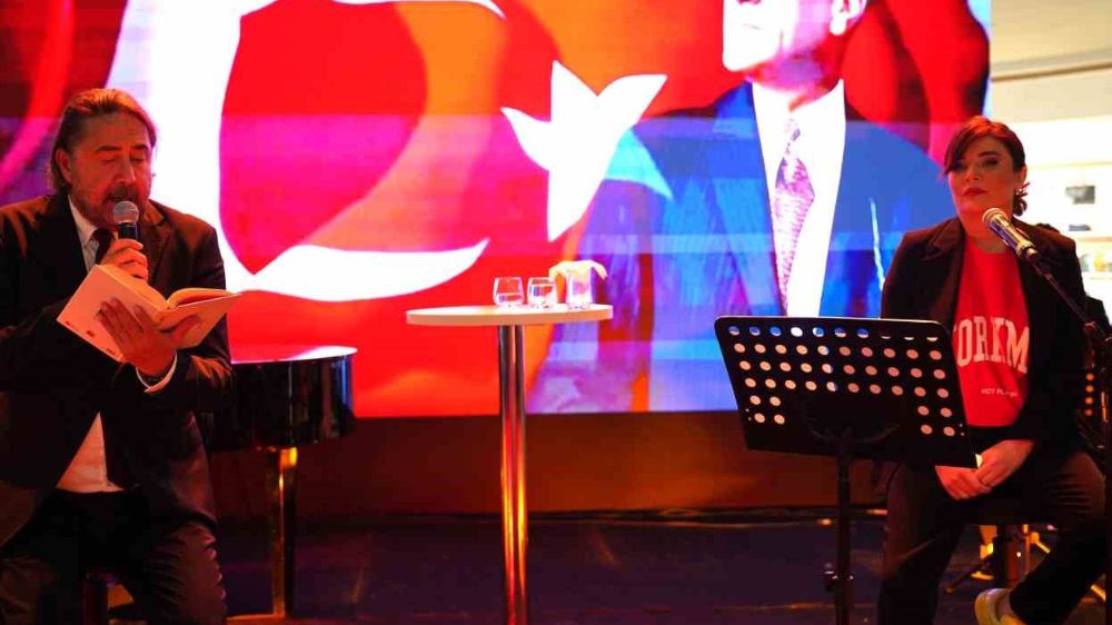 Akbatı, Cumhuriyet’in 100. Yılı’nı sanatçılarla birlikte kutladı