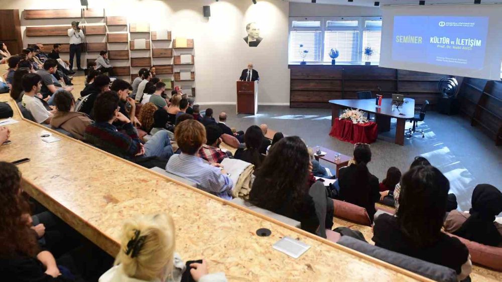  Anadolu Üniversitesinde  ‘Kültür ve İletişim’ semineri