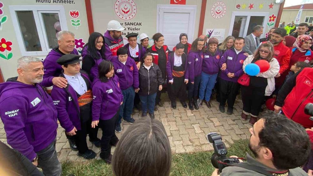 Aşkale Çimento deprem bölgesinden elini çekmedi 