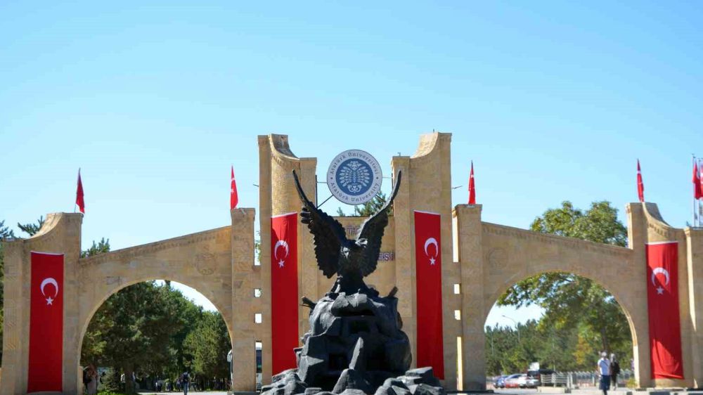 Atatürk Üniversitesi’nden İsrai'e tepki