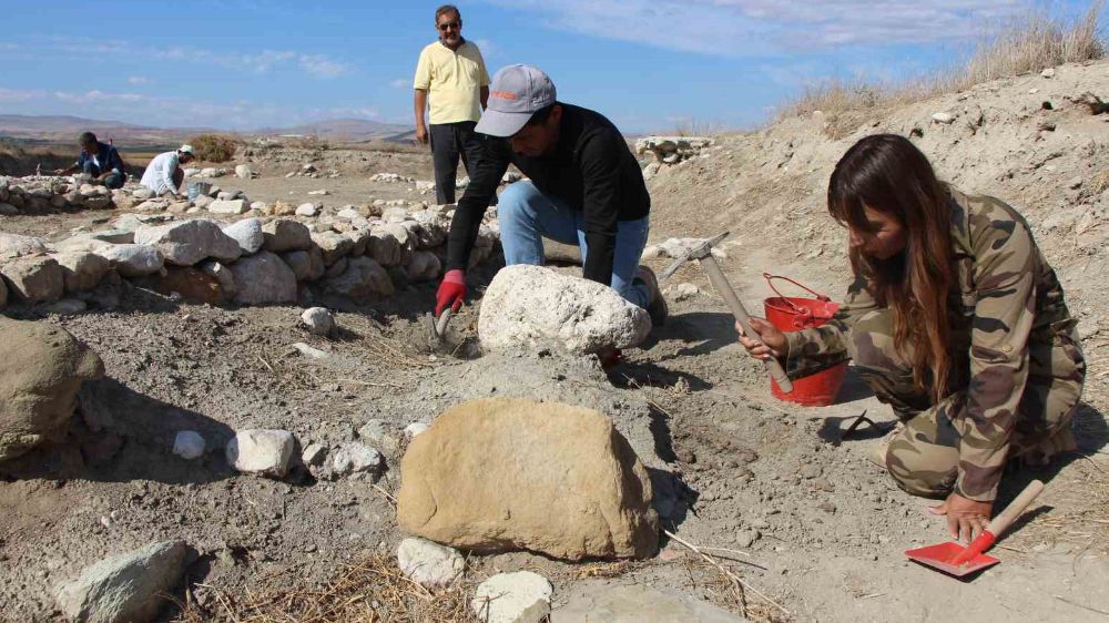 Bin yıllık Türk mezarları antik DNA araştırmalarına yol gösterecek 